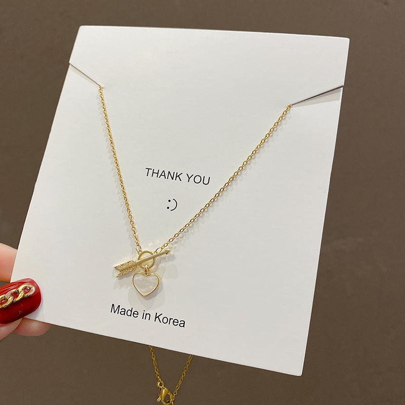 European and American retro titanium necklace female designed high-grade pearl pendant INS style wild lock bone chain jewelry