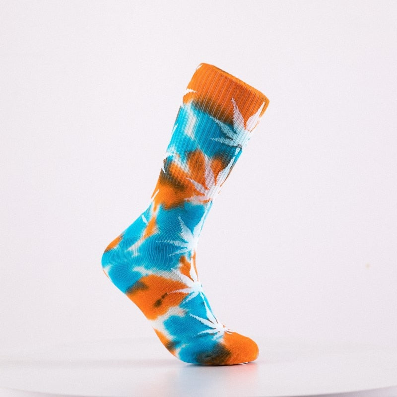 2022 High-quality Tie-dyed Maple Leaf Socks Long Fashion Weed Socks Men Skateboard Hiphop Socks Meias Women Couple Socks 1 Pairs Elk-Valley 3D
