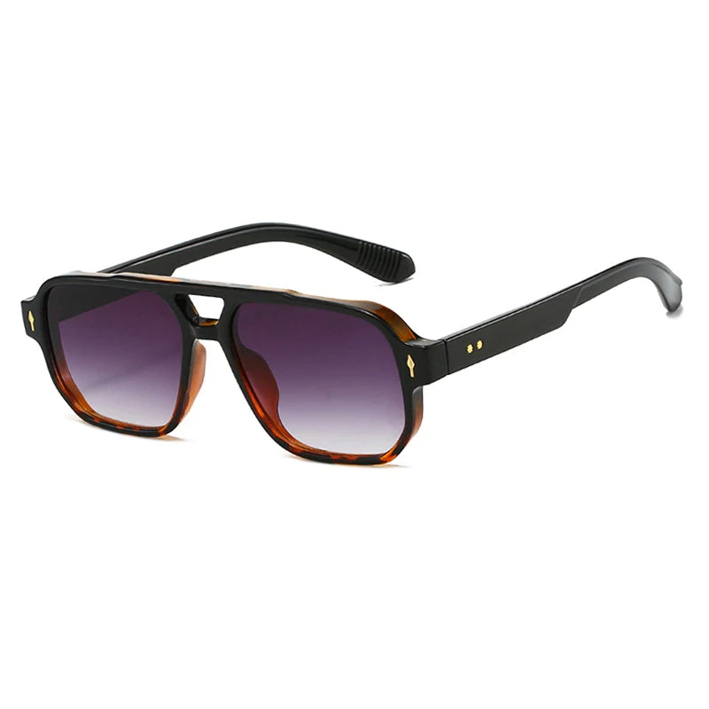 1pcs/4pcs Brand Fashion Square Women Men Sunglasses Retro Rivets Women Brand Designer Shades UV400 Sun Glasses Shades Elk-Valley 3D