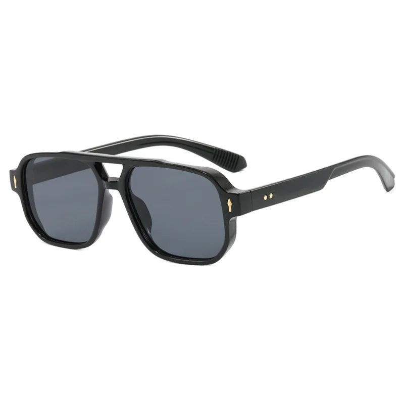 1pcs/4pcs Brand Fashion Square Women Men Sunglasses Retro Rivets Women Brand Designer Shades UV400 Sun Glasses Shades Elk-Valley 3D