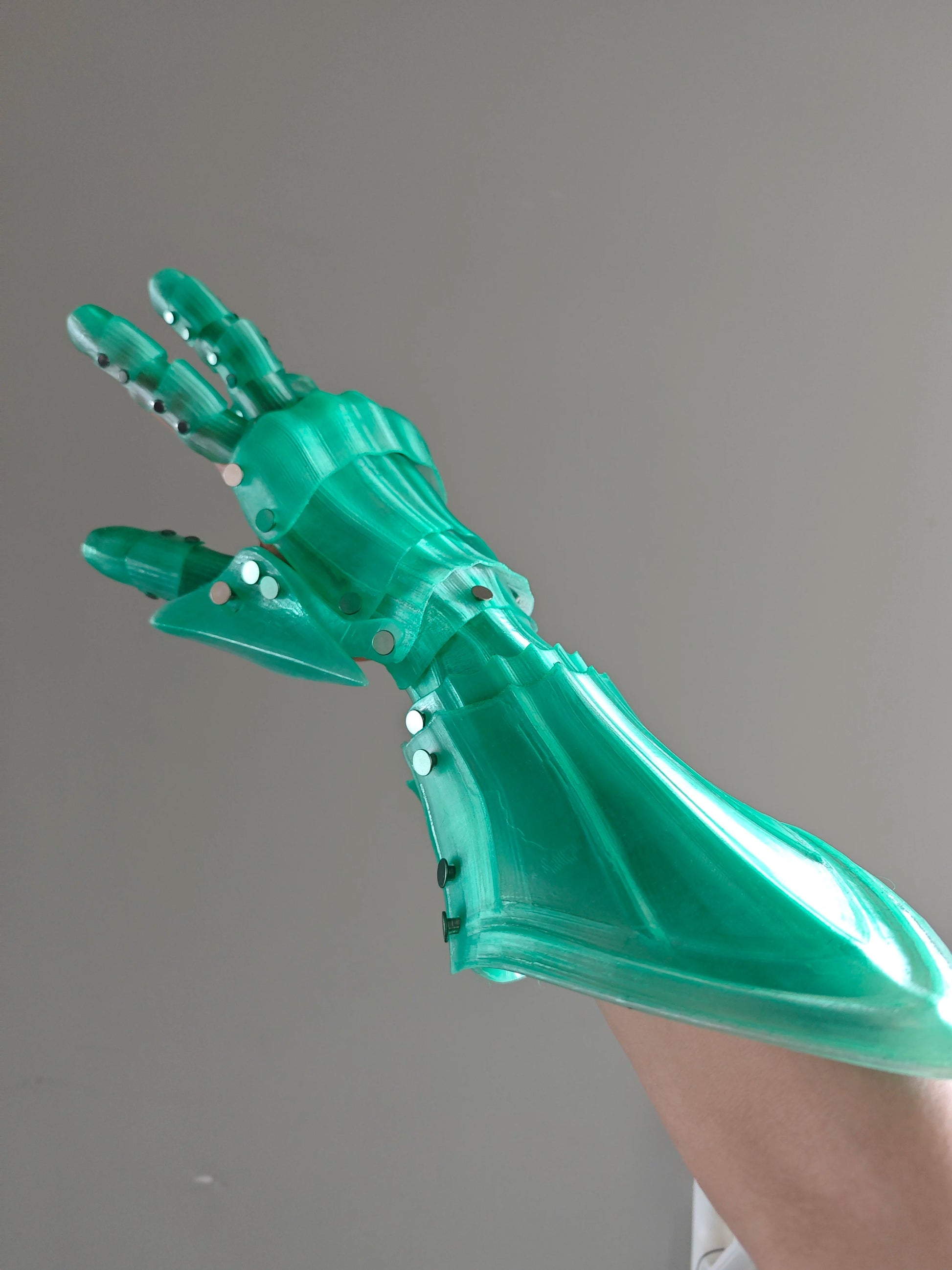 3D printed Cosplay prop mechanical plate armor gloves, hand armor, 3D printed mechanical arm knight hand armor Elk-Valley 3D
