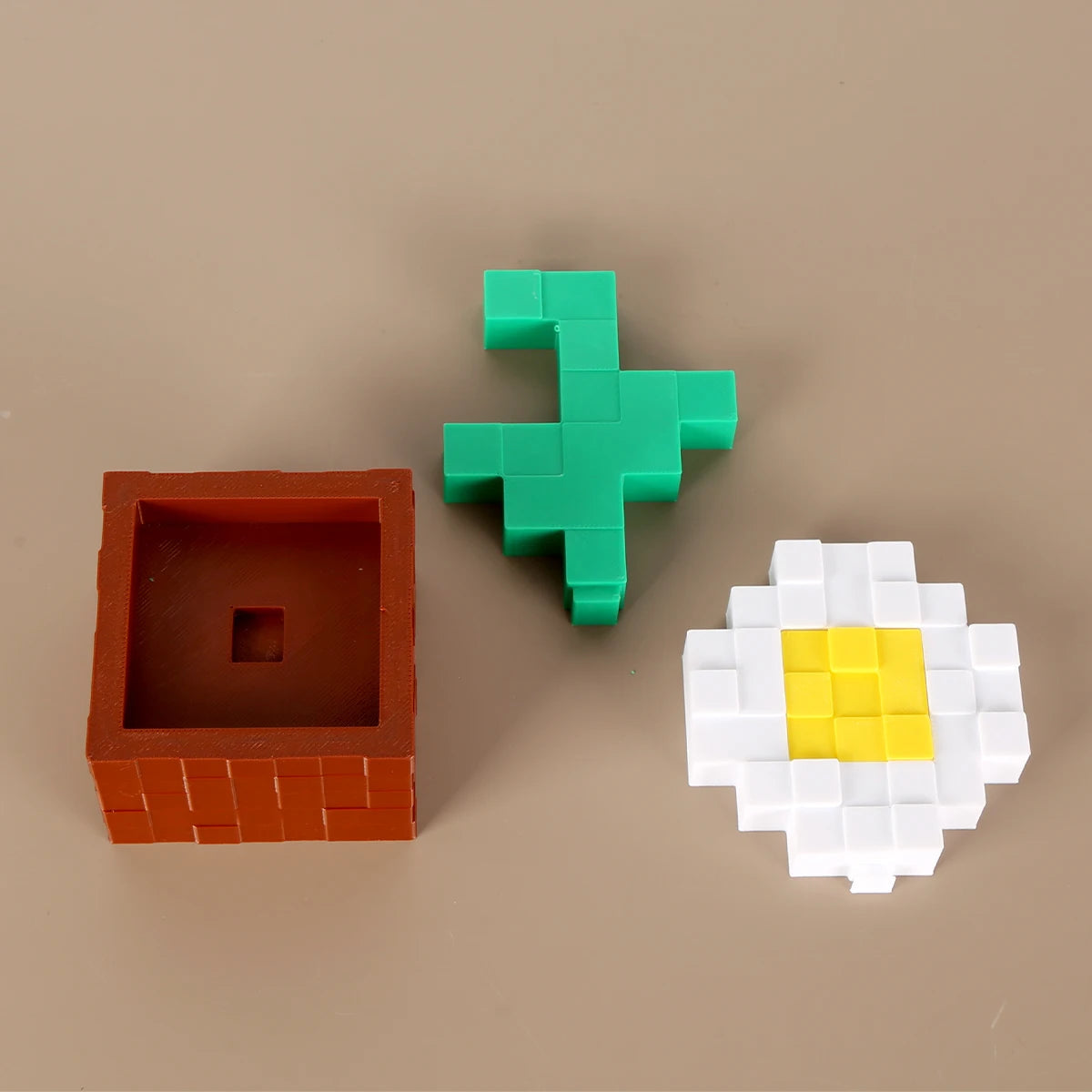 3D Printed Pixel - style Small Flower Decoration - Creative Cube Shape, a New Favorite for Desk Decoration Elk-Valley 3D