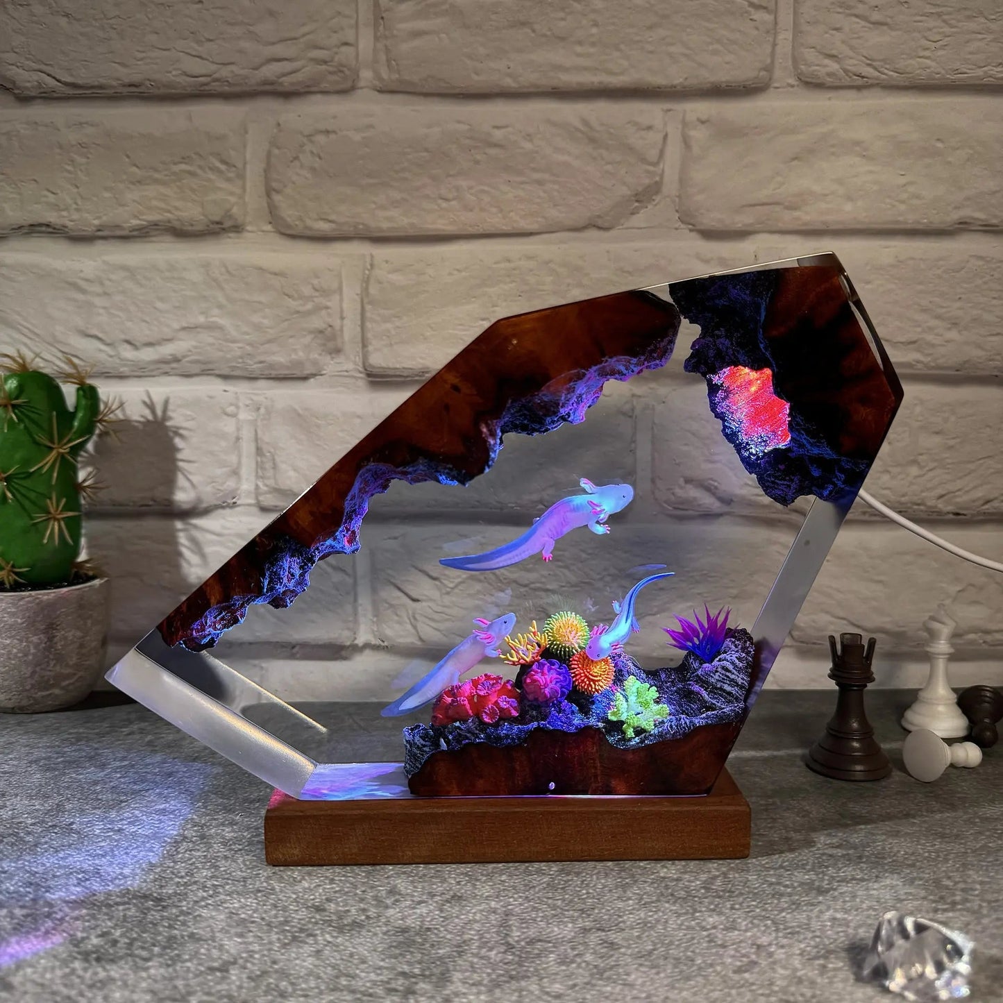 Underwater World Salamander Resin Art Luminous Atmosphere Display Piece Unique Festival Gift Home Decoration Handicraft Elk-Valley 3D