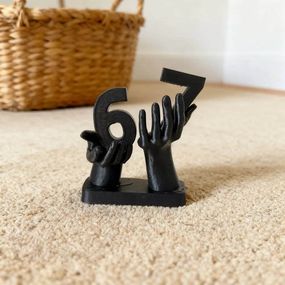 3D Printed Figurine Holding Digital Italian Brain Rot Math 67, Funny and Funny Meme Figurine Holding Digital 67 Sculpture Elk-Valley 3D