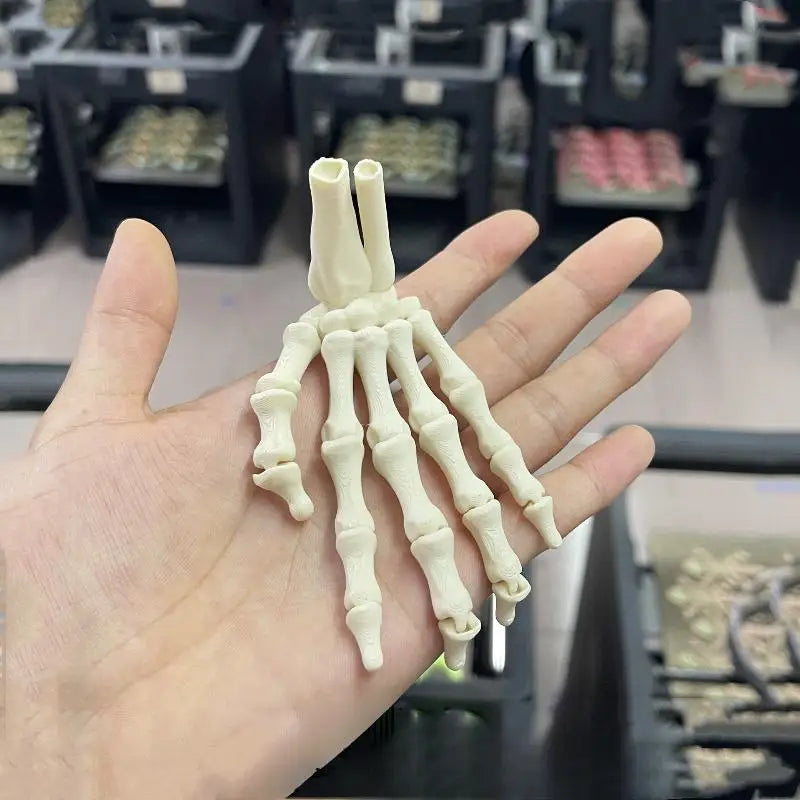 1Pcs/1Pair 3D Printed Realistic Flexible Joint Skeleton Hand Model Ghost Halloween Party Decoration Home Ornament Elk-Valley 3D
