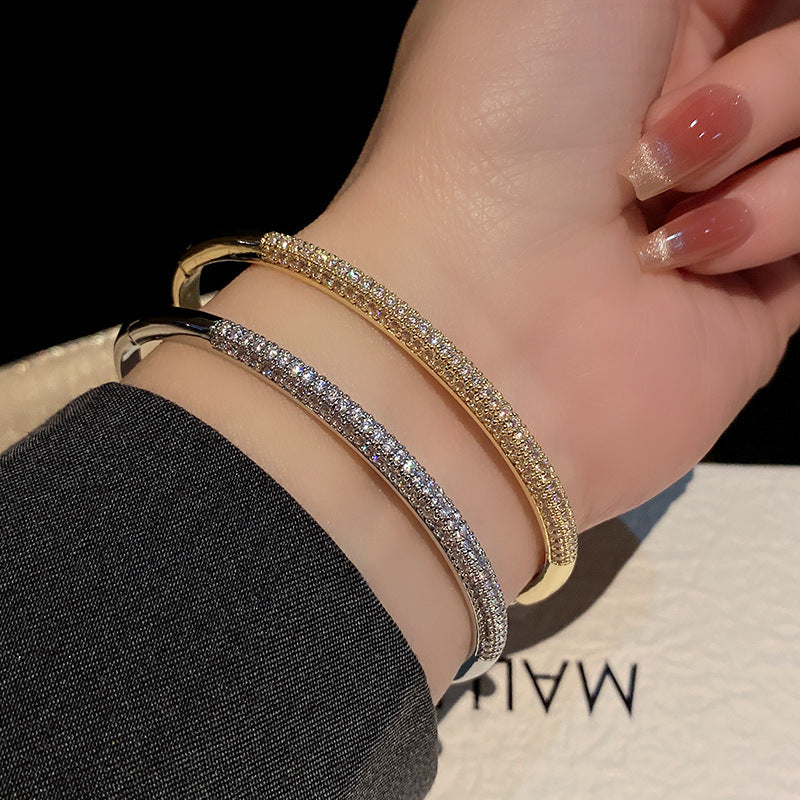 Fashionable Light Luxury Full Zircon Bracelet With Dazzling High-end Feel Elk-Valley 3D